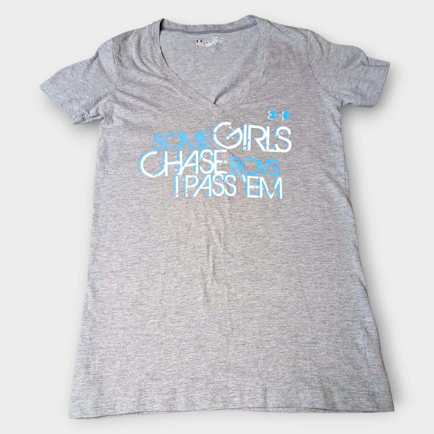 UNDER ARMOUR Gray Heat Gear Chase Boys Pass 'em XS