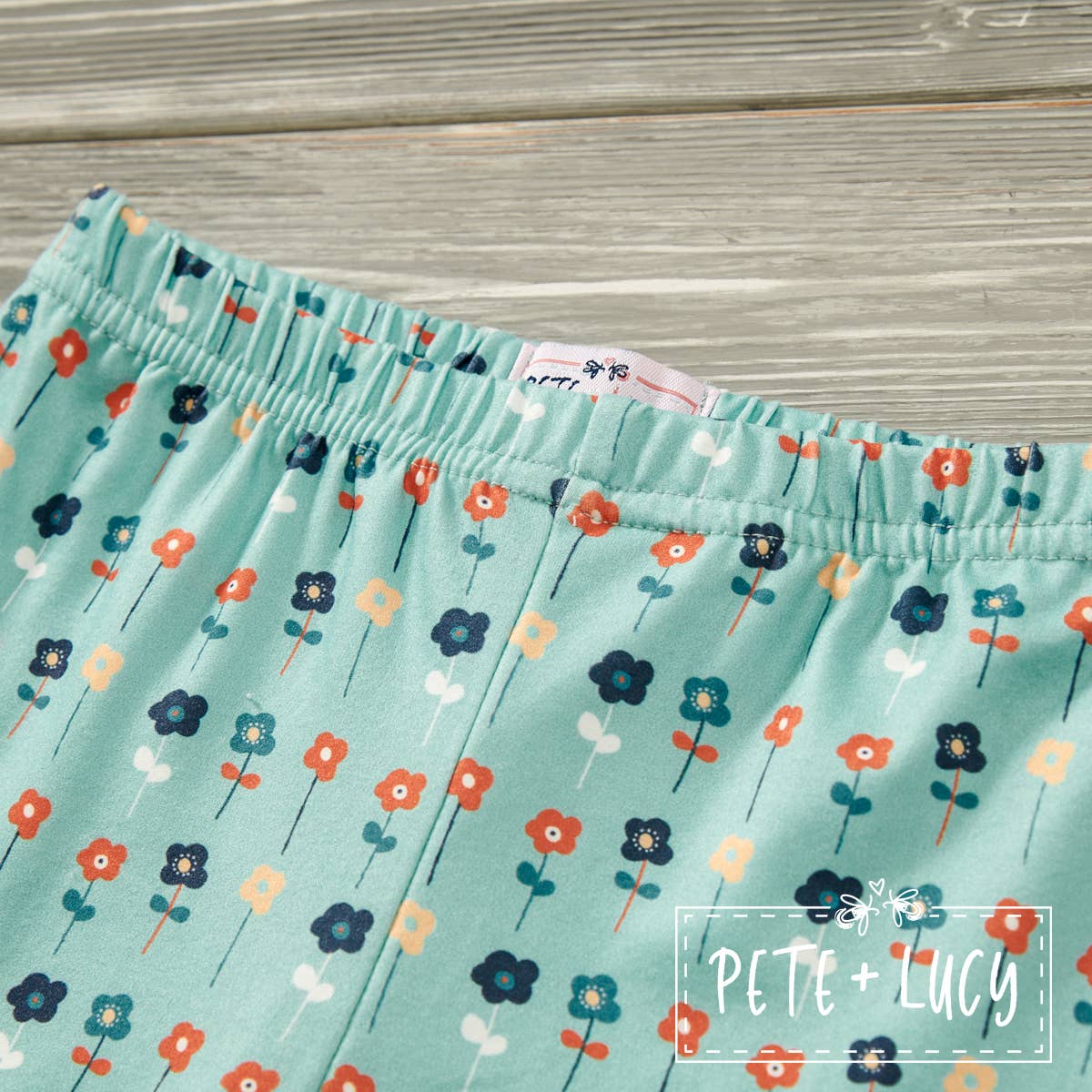 PETE + LUCY Floral Llama 2 Piece Set Pants Ruffle Top