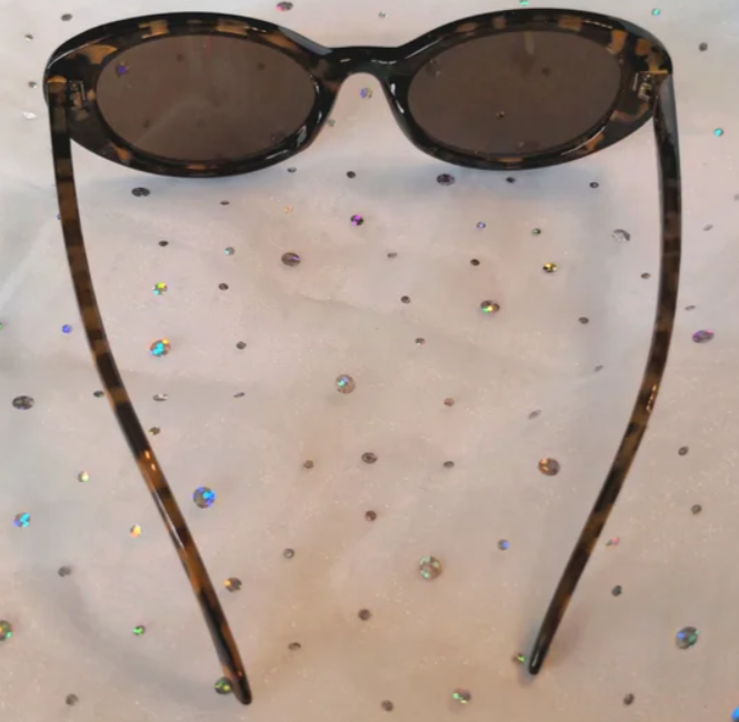 Tabitha Retro Look Tortoise Shell Cat Eye Sunglasses