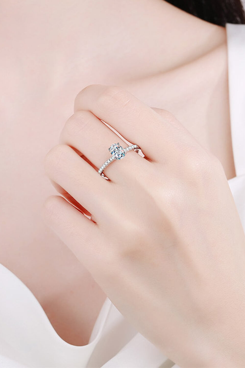 1 Carat Moissanite Oval Ring Sterling Silver Inlaid with Zircon Accents