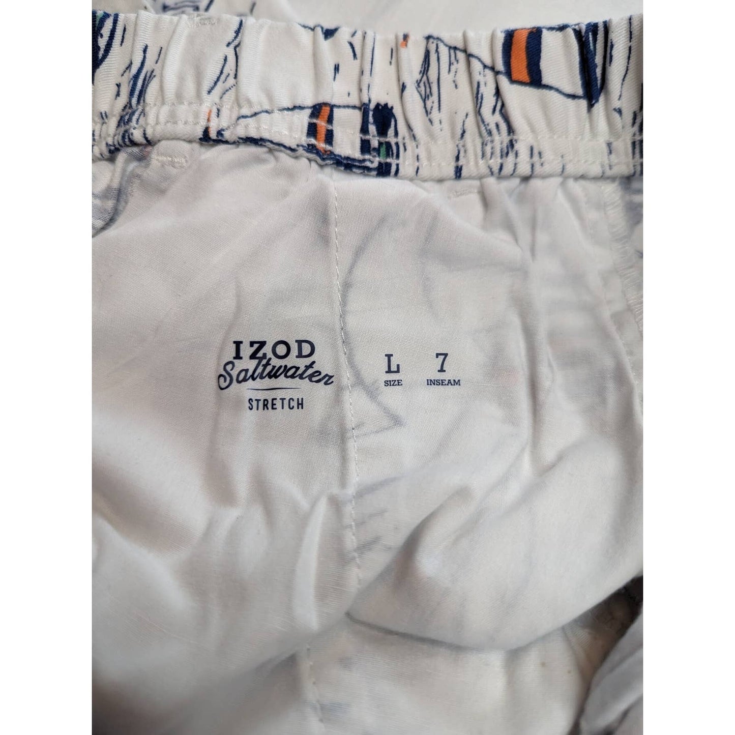 IZOD Large White Men's Shorts Navy Blue Sailboat Regatta Elastic Golf Summer
