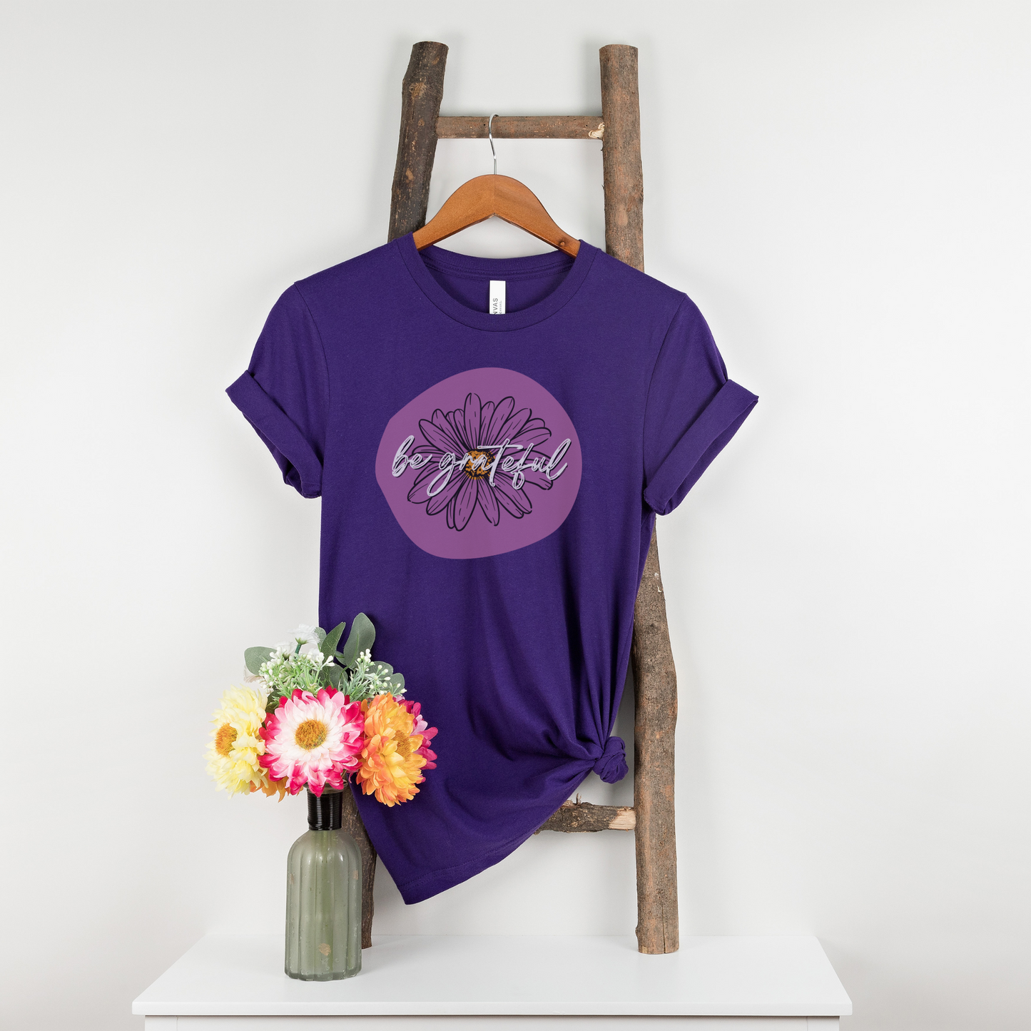Be Grateful Purple Daisy Floral Positive Message Unisex Jersey Short Sleeve Tee Small-3XL
