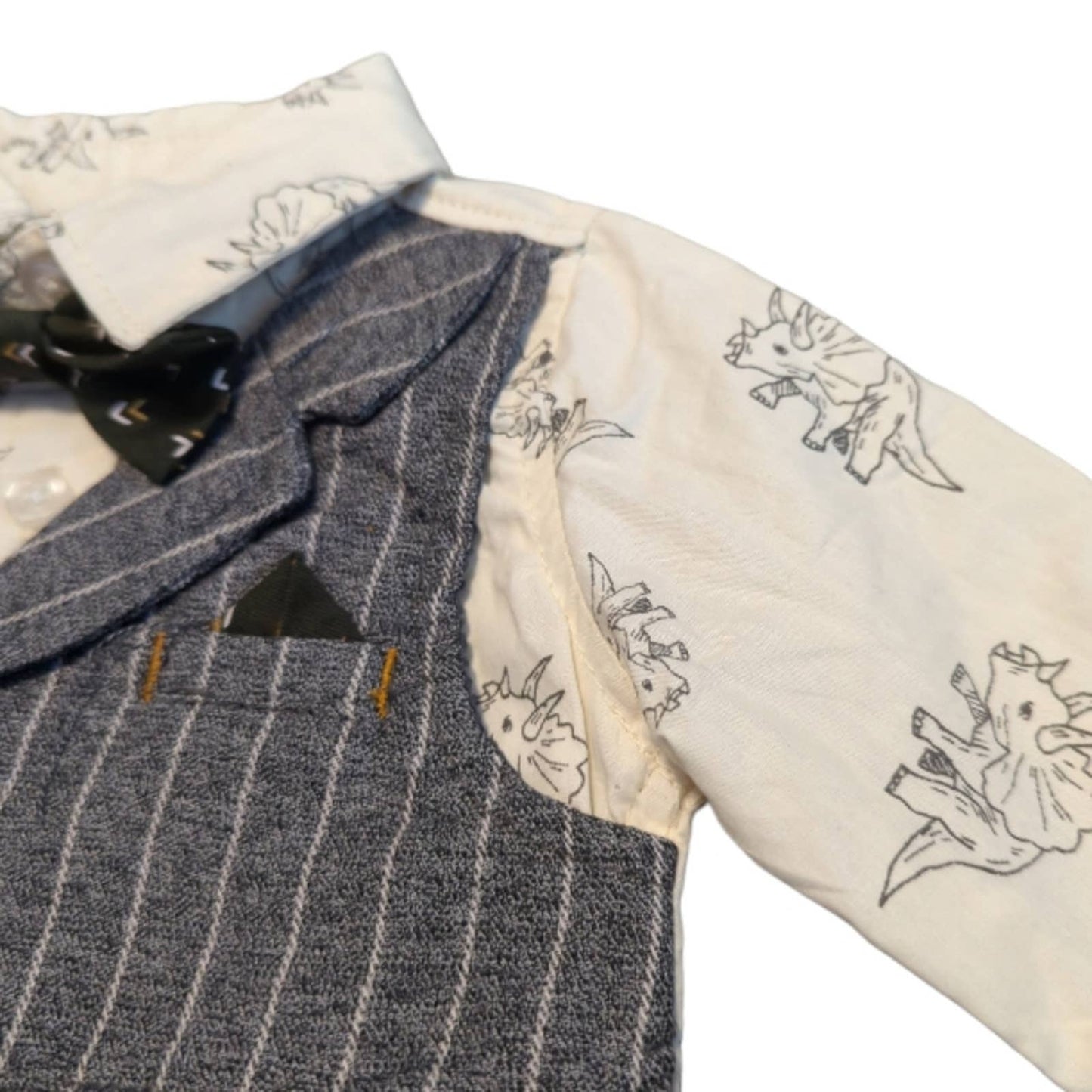 LITTLE LAD 0-3 Month 3 Piece Dressy Outfit Rhinoceros Pinstripe Bowtie NEW