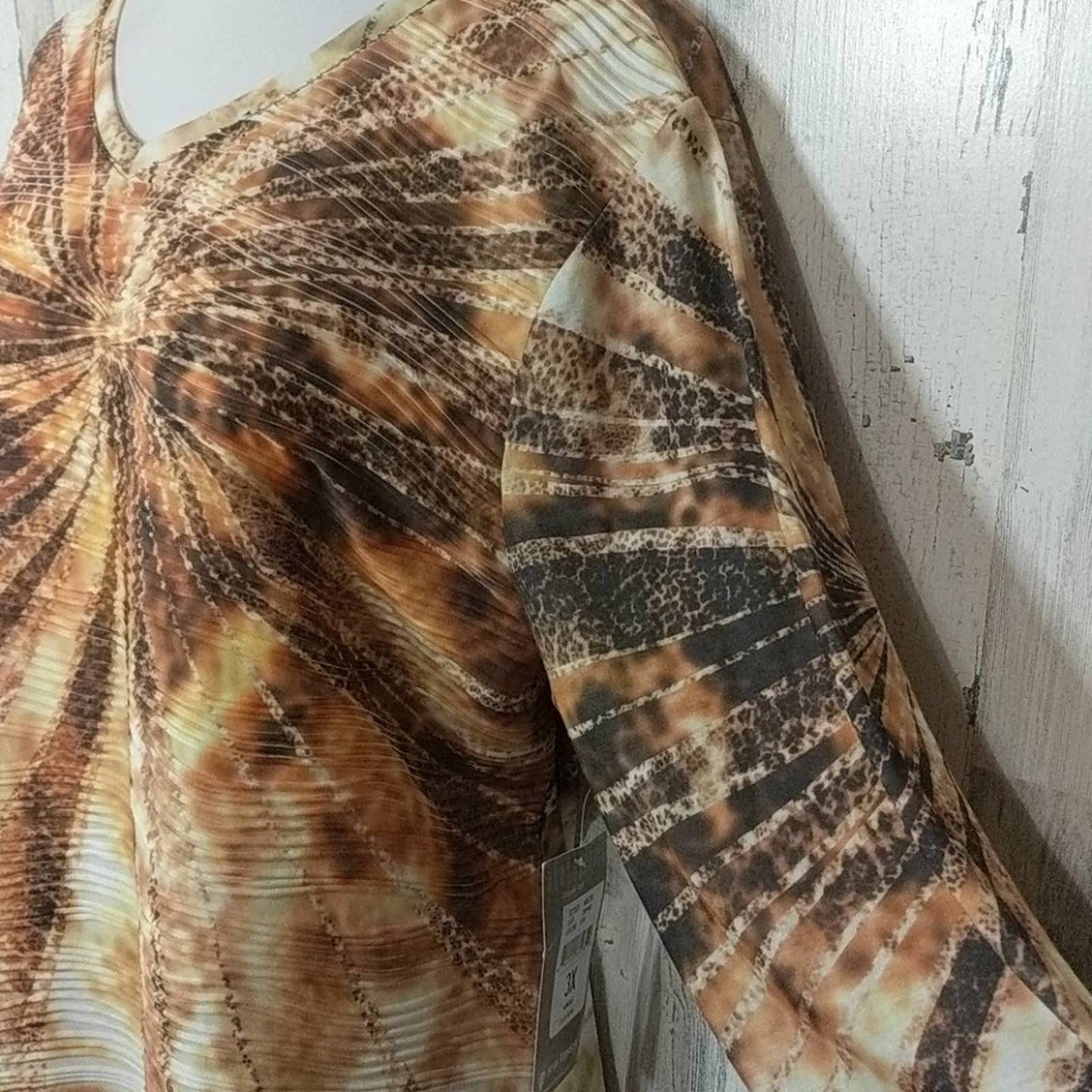 ERIN LONDON NEW Orange Sunburst Textured Top 3X