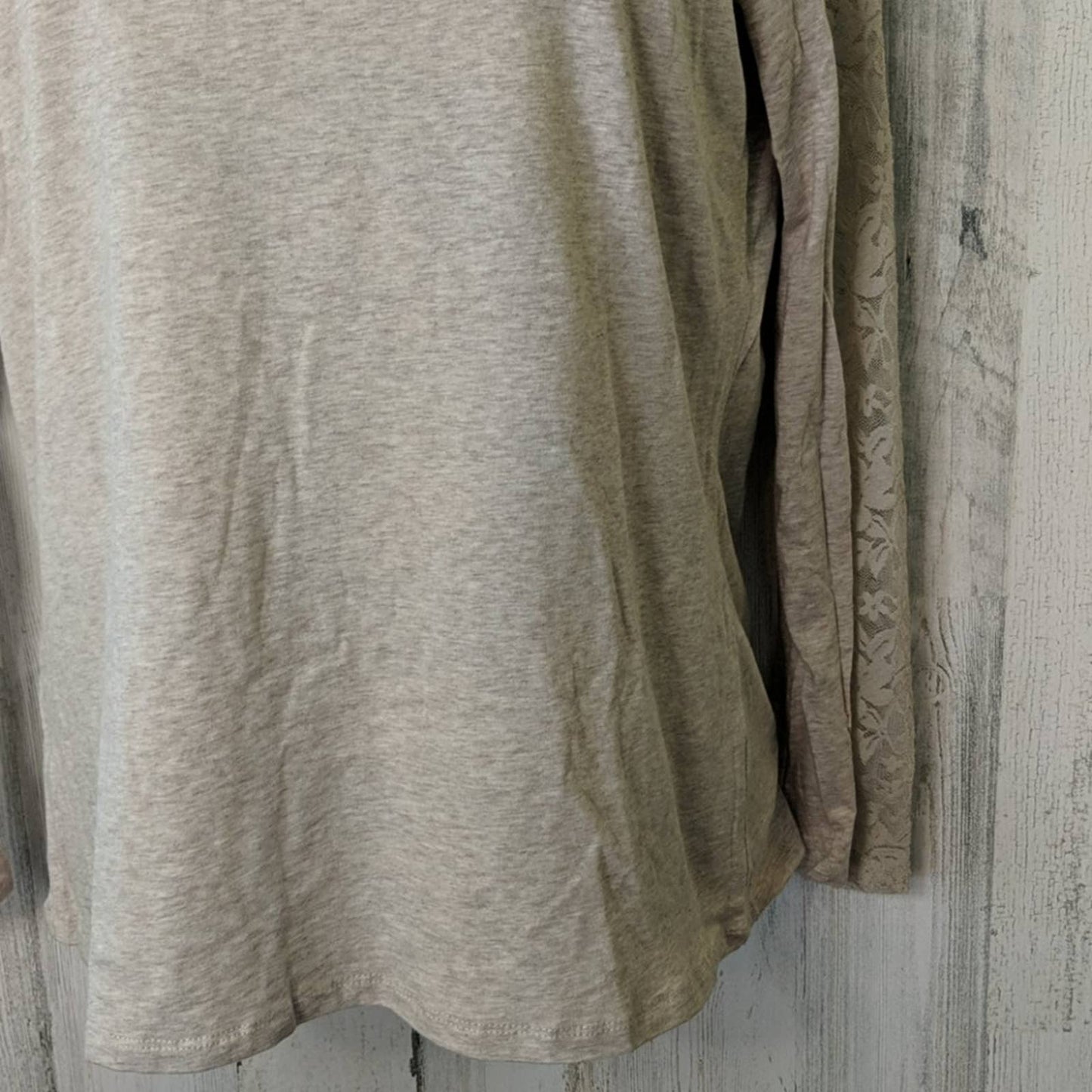 AMBIANCE Tan Heathered Top Lace Shoulders 2X NEW
