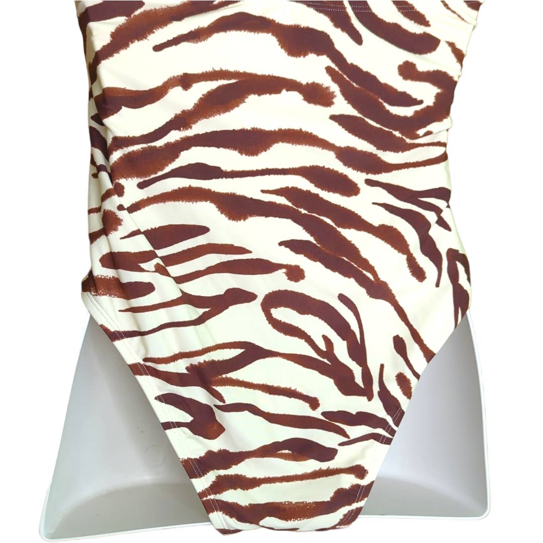 CUPSHE Brown Cream Zebra Striped Swimsuit Summer Vacation 1X Plus NEW