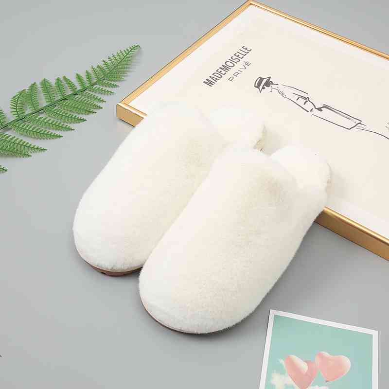 Faux Fur Slippers with Full Toe Coverag