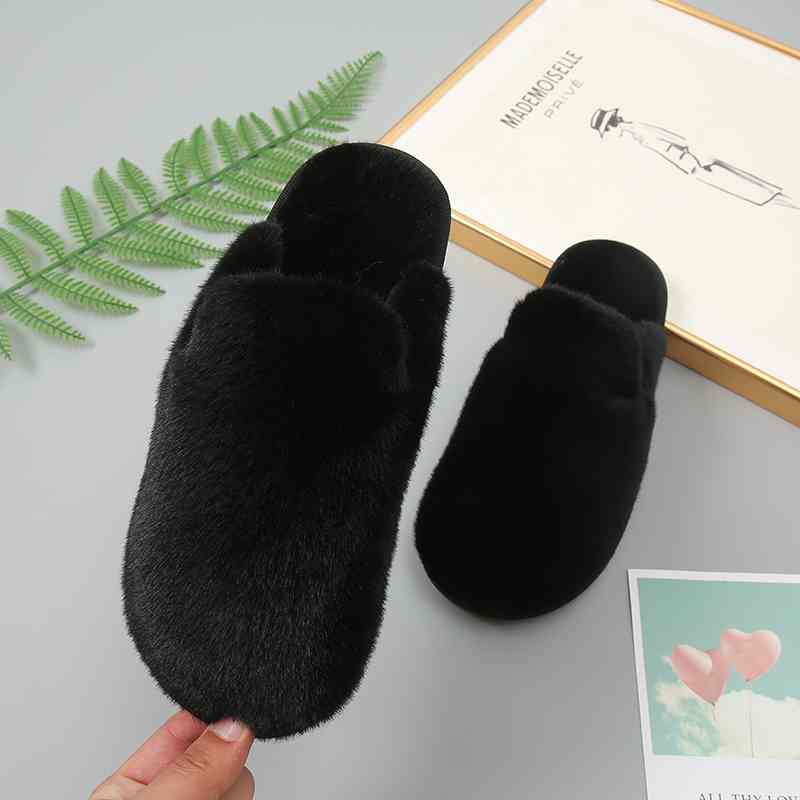 Faux Fur Slippers with Full Toe Coverag
