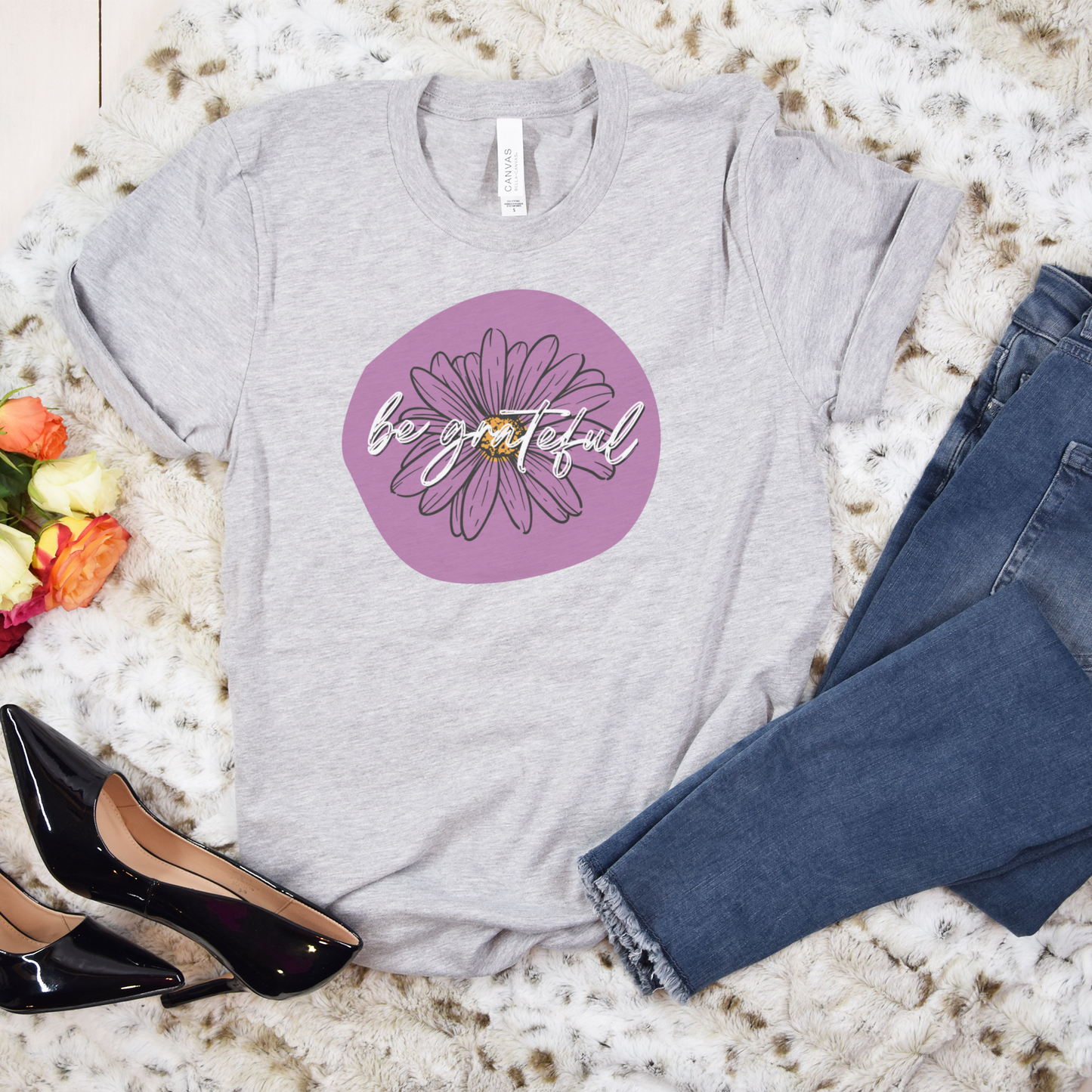 Be Grateful Purple Daisy Floral Positive Message Unisex Jersey Short Sleeve Tee Small-3XL