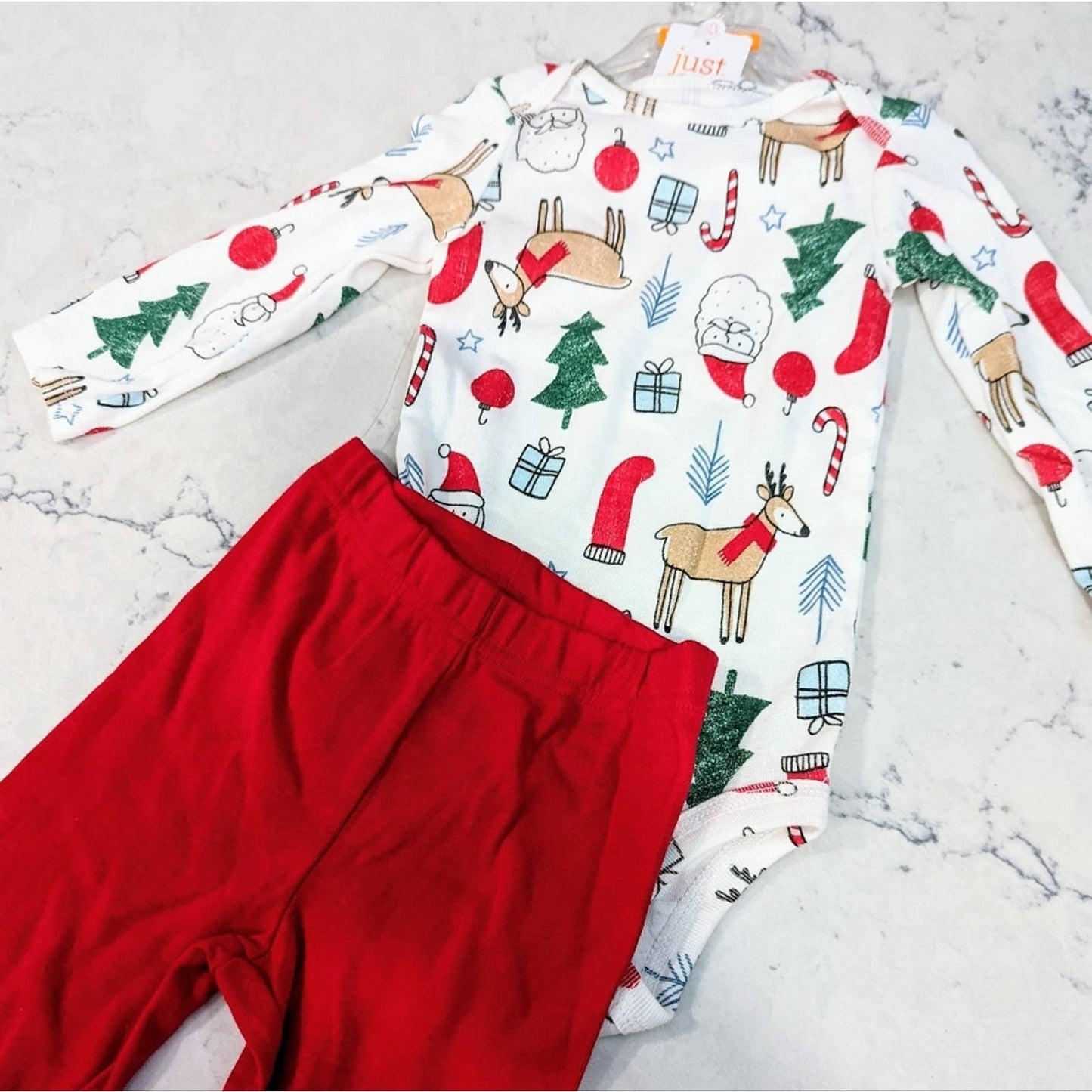 CARTER'S Christmas 2 Piece Set or Pajamas with Reindeer Santa Trees Pres 9 Month