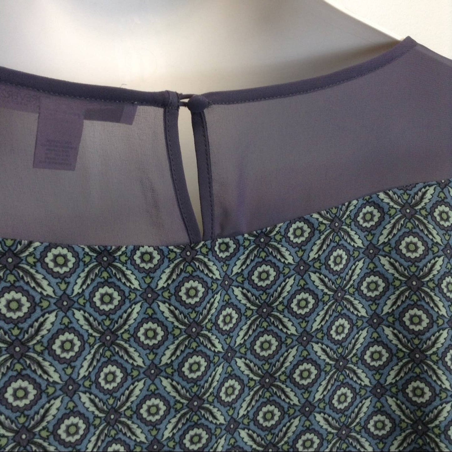 FOREVER 21 NEW Dressy Career Top Sheer Shoulder M