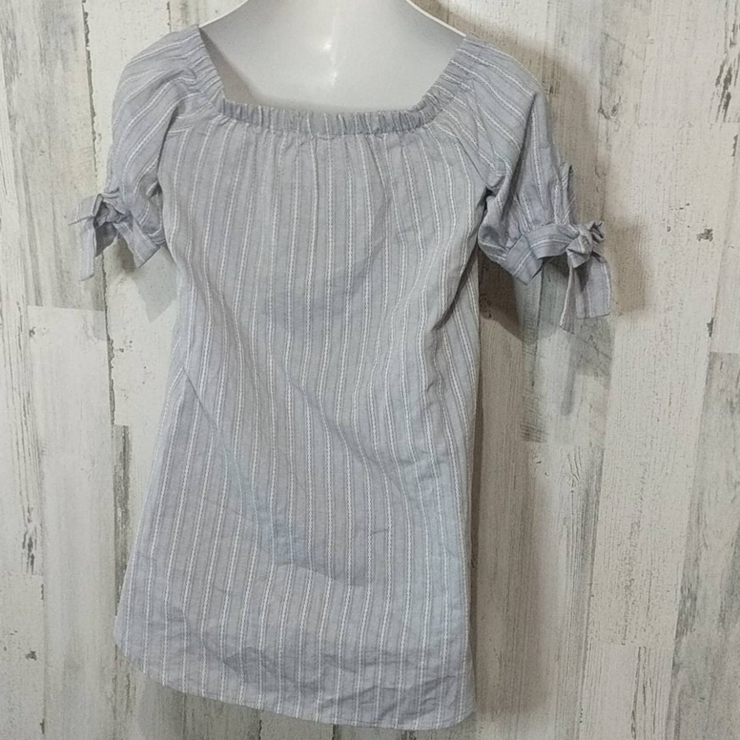 SAGE THE LABEL Blue Striped Off Shoulder Top XS
