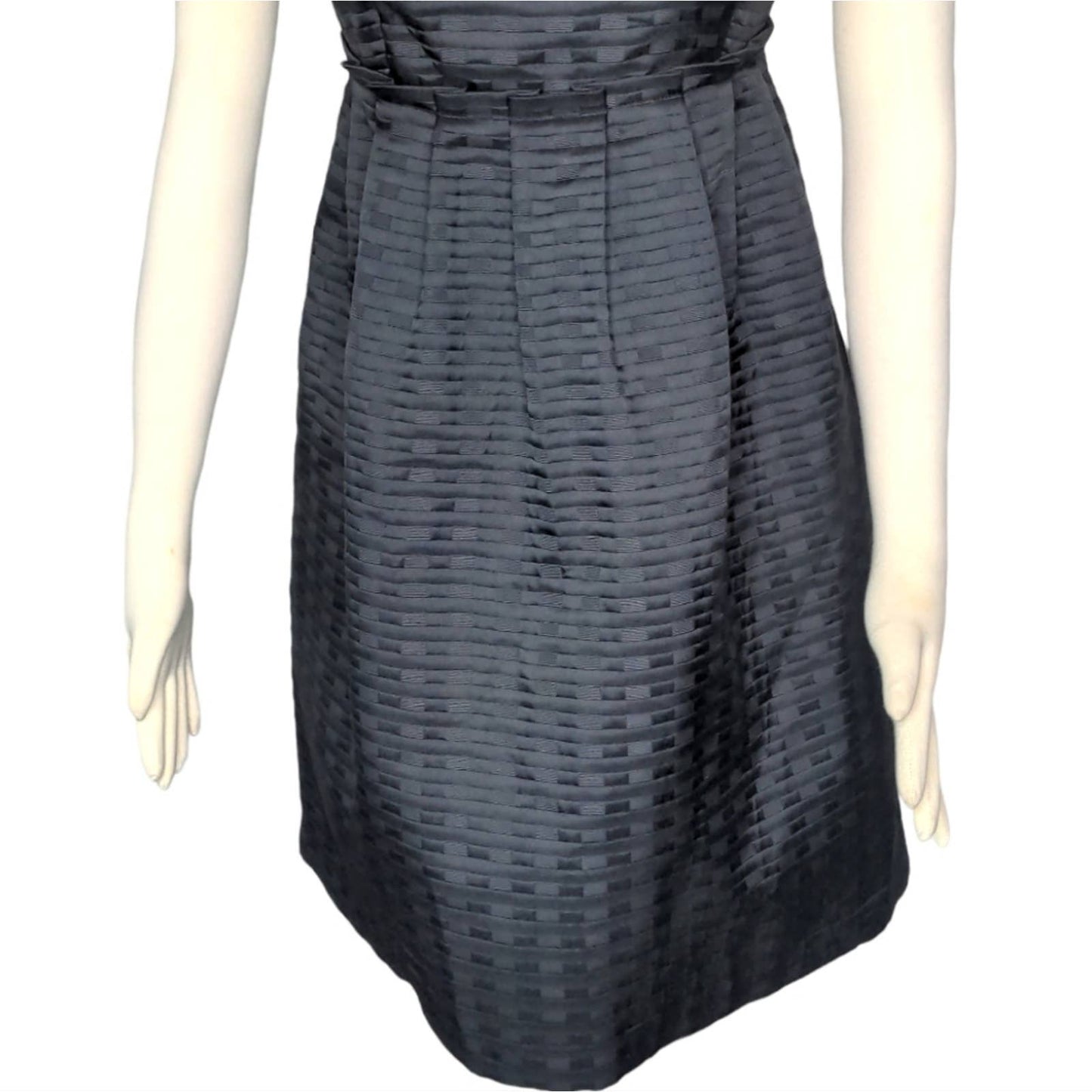 MAX AND CLEO Little Black Cocktail Dress Pleated Textured Pockets size 6