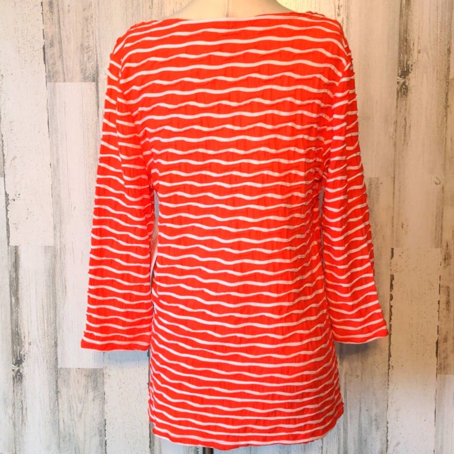 ONQUE CASUAL Orange Striped Textured Zipper Top Large NEW