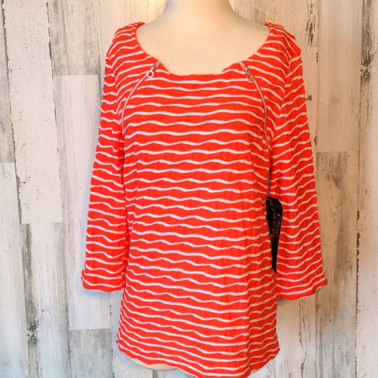 ONQUE CASUAL Orange Striped Textured Zipper Top Large NEW